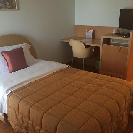 Grand Hotel Garden Barile Kamer foto