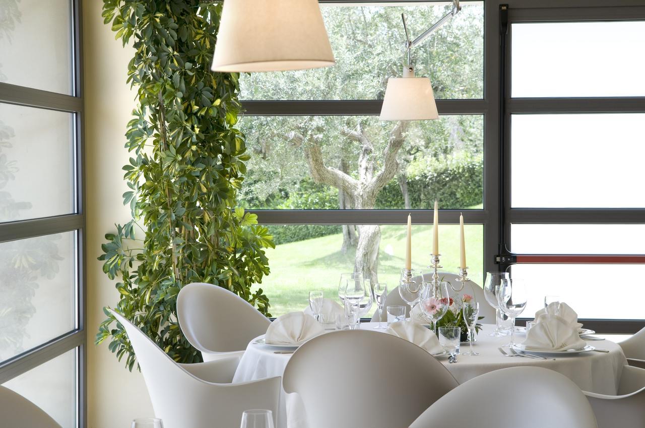 Grand Hotel Garden Barile Buitenkant foto